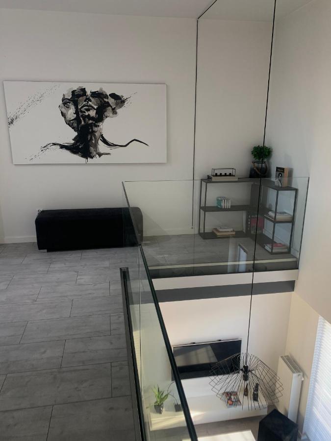 Ekskluzywny Penthouse Z Ogrodem W Centrum Lodzi المظهر الخارجي الصورة