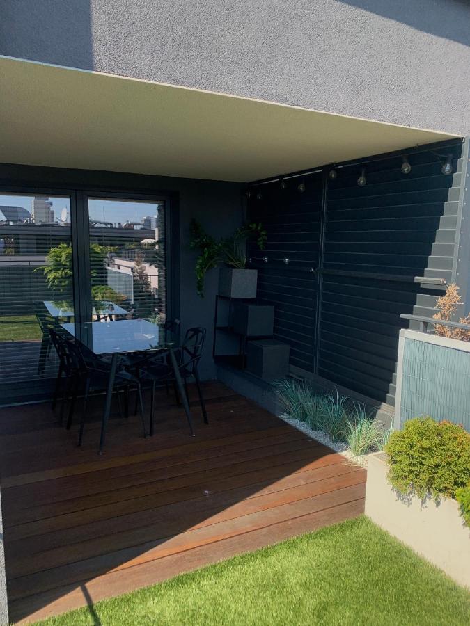 Ekskluzywny Penthouse Z Ogrodem W Centrum Lodzi المظهر الخارجي الصورة