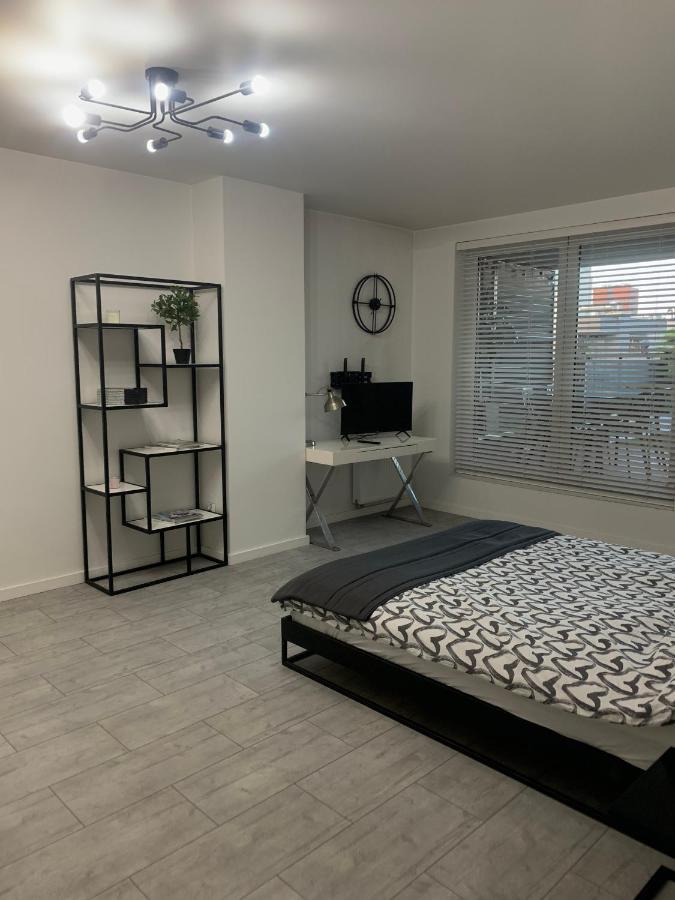 Ekskluzywny Penthouse Z Ogrodem W Centrum Lodzi المظهر الخارجي الصورة